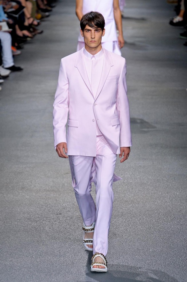 desfile-givenchy-men-verao2013-110