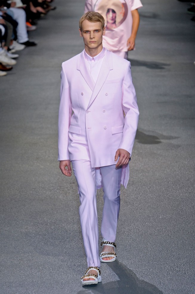 desfile-givenchy-men-verao2013-112