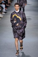 desfile-givenchy-men-verao2013-119