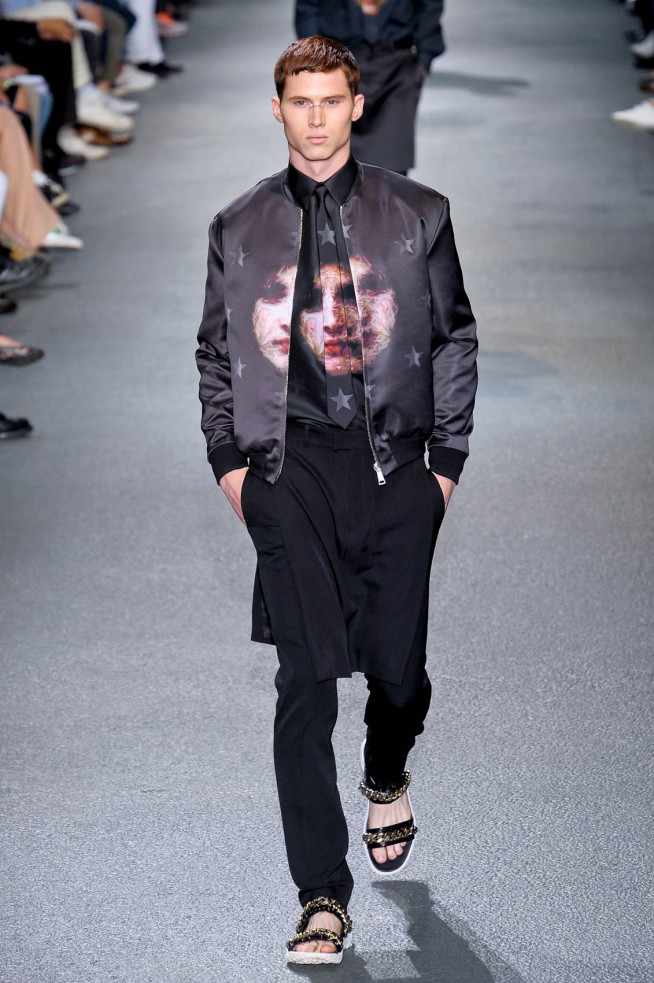 desfile-givenchy-men-verao2013-122