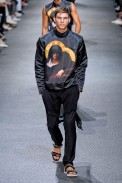 desfile-givenchy-men-verao2013-128