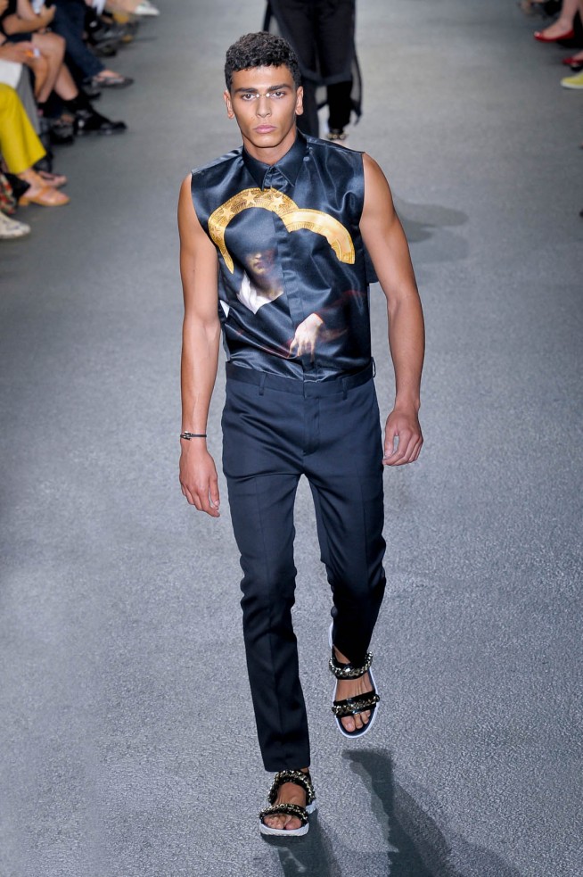 desfile-givenchy-men-verao2013-129
