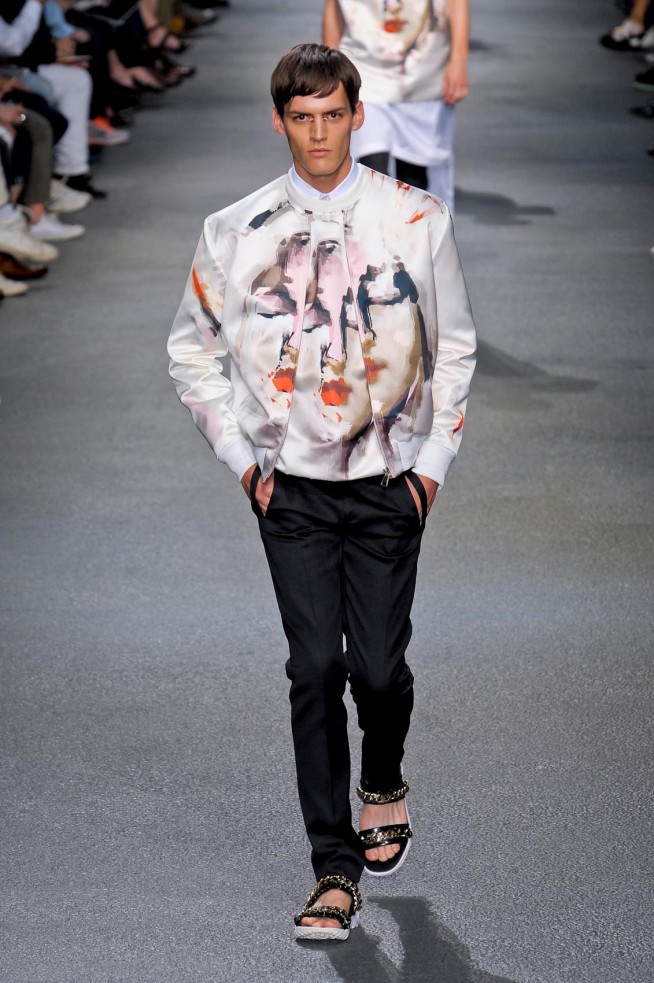 desfile-givenchy-men-verao2013-139