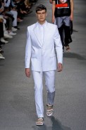 desfile-givenchy-men-verao2013-143