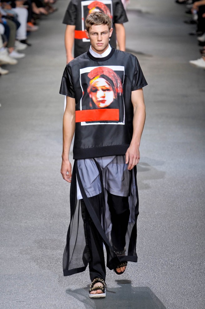 desfile-givenchy-men-verao2013-144