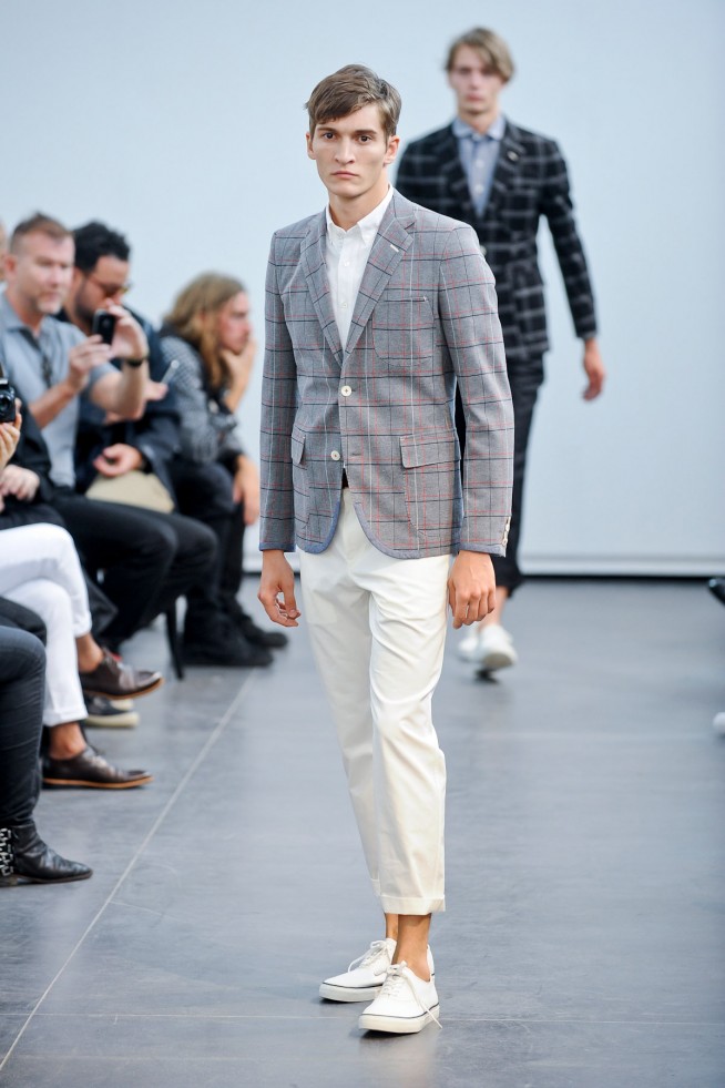 desfile-junya-watanabe-paris-men-verao2013-121