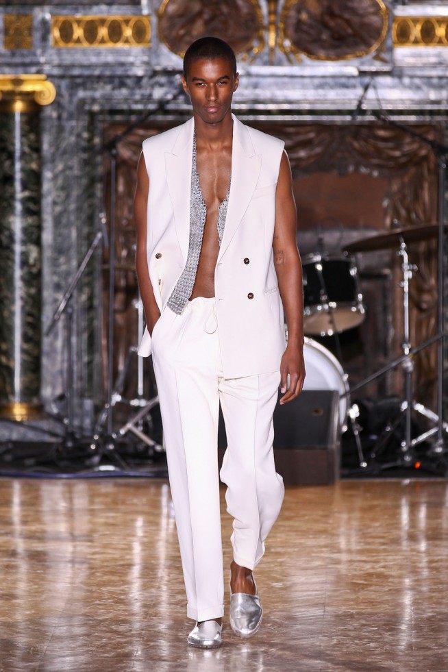 desfile-maison-martin-margiela-paris-men-verao2013-109
