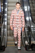 desfile-moschino-milao-men-verao2013-102
