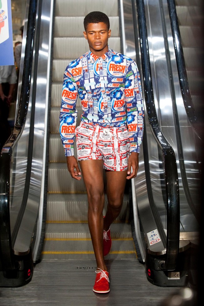 desfile-moschino-milao-men-verao2013-103