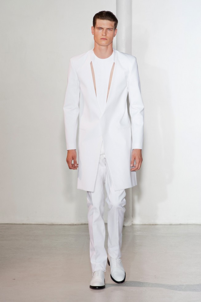 desfile-mugler-paris-men-verao2013-101