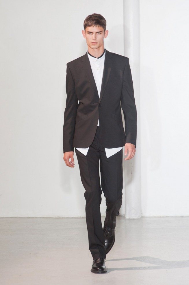 desfile-mugler-paris-men-verao2013-111