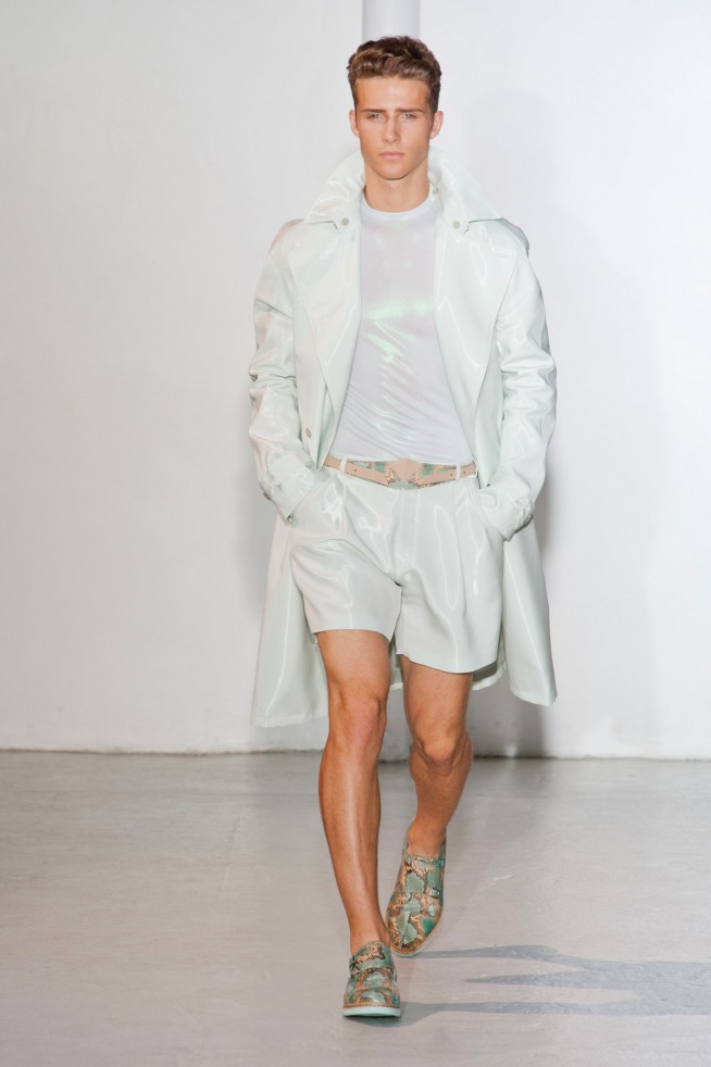 desfile-mugler-paris-men-verao2013-118