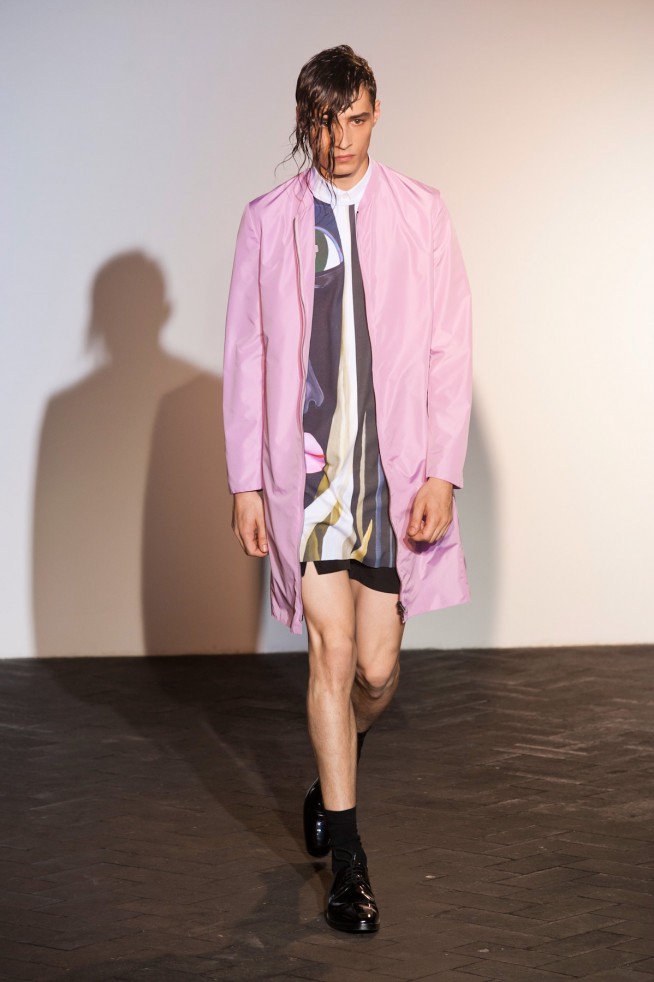 desfile-raf-simons-paris-men-verao2013-117