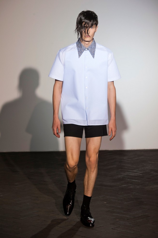 desfile-raf-simons-paris-men-verao2013-124