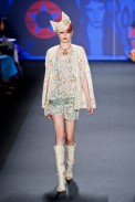 desfile-anna-sui-nova-york-verao2013-103