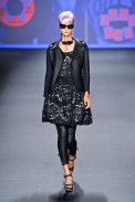 desfile-anna-sui-nova-york-verao2013-119