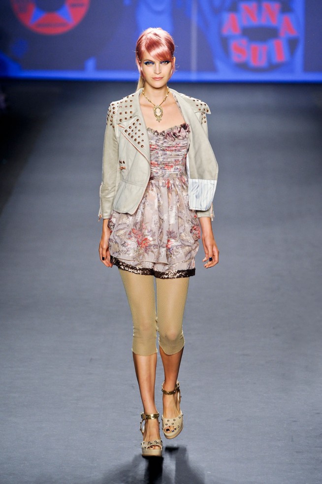 desfile-anna-sui-nova-york-verao2013-127