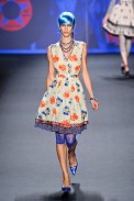 desfile-anna-sui-nova-york-verao2013-130