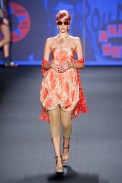 desfile-anna-sui-nova-york-verao2013-131