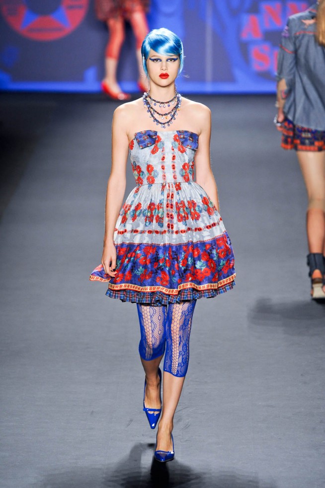 desfile-anna-sui-nova-york-verao2013-133