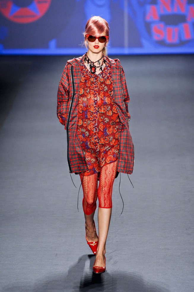 desfile-anna-sui-nova-york-verao2013-134