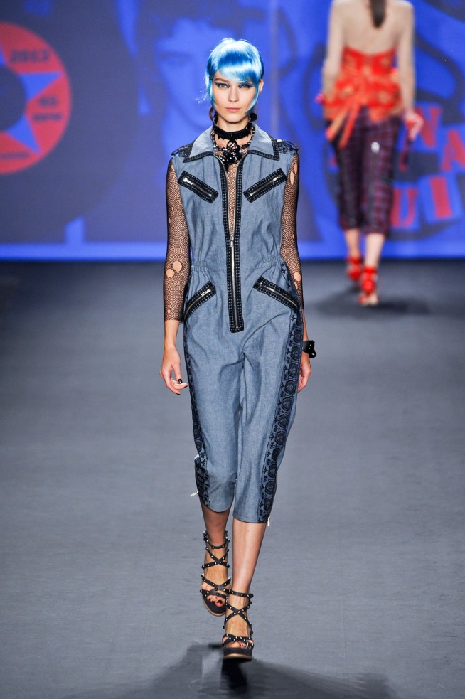 desfile-anna-sui-nova-york-verao2013-137