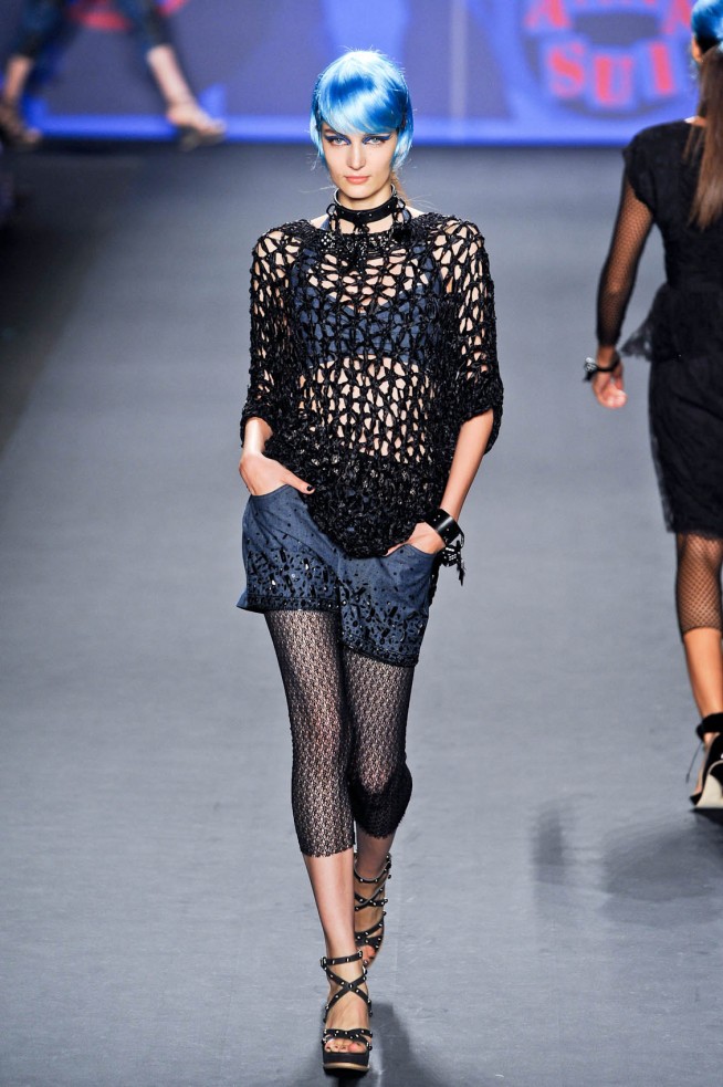 desfile-anna-sui-nova-york-verao2013-142