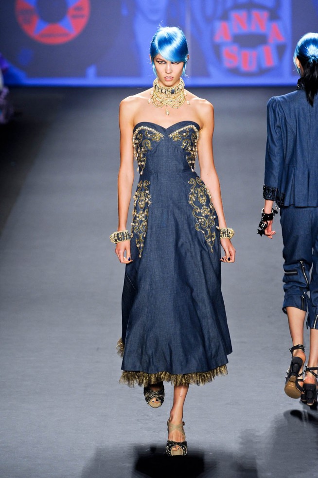 desfile-anna-sui-nova-york-verao2013-144