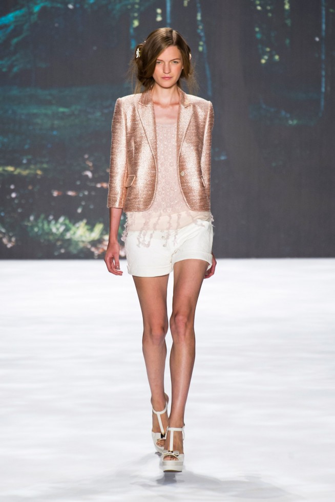 desfile-badgley-mischka-nova-york-verao2013-108