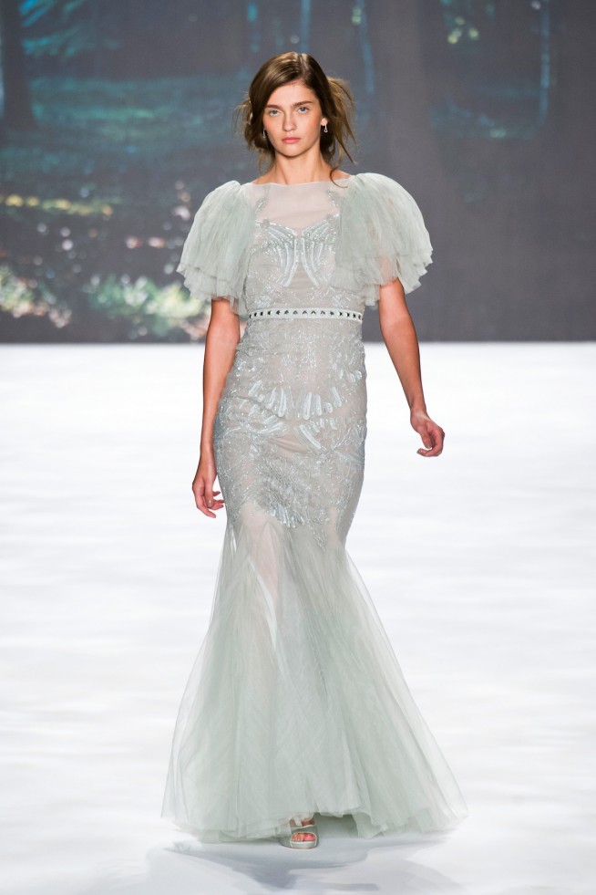 desfile-badgley-mischka-nova-york-verao2013-111