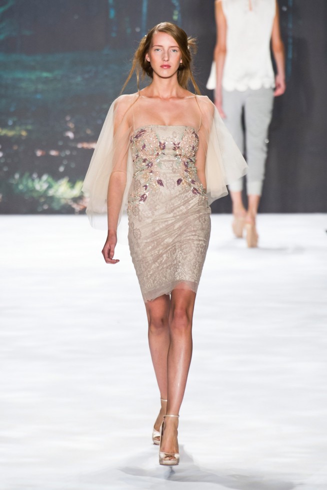 desfile-badgley-mischka-nova-york-verao2013-117