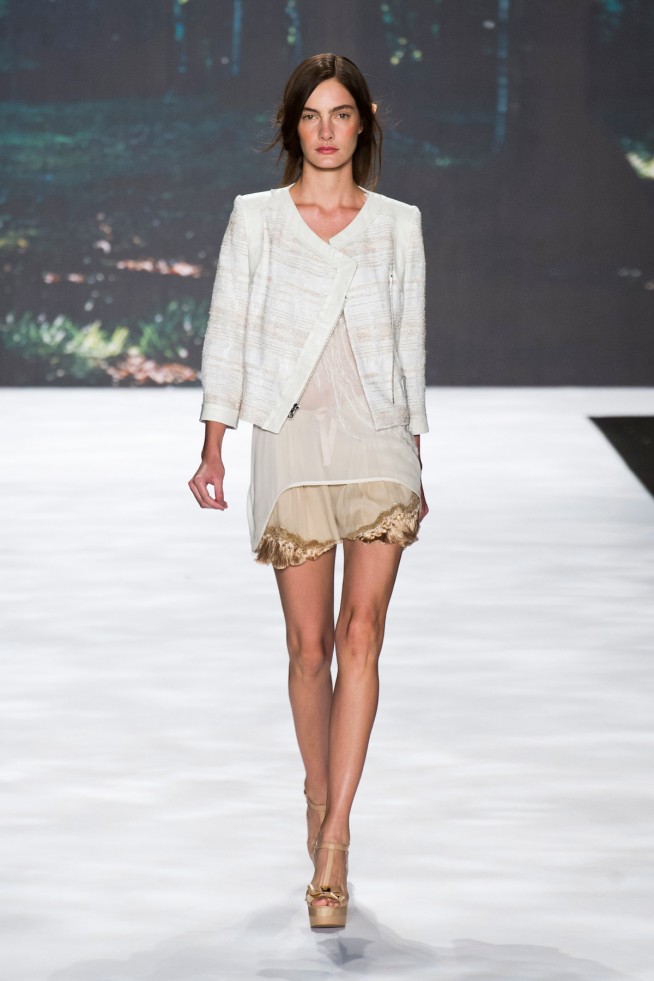 desfile-badgley-mischka-nova-york-verao2013-119