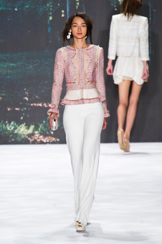 desfile-badgley-mischka-nova-york-verao2013-121