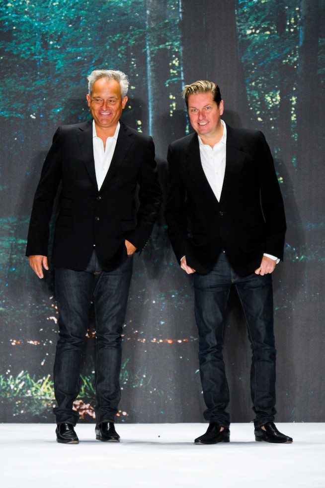 desfile-badgley-mischka-nova-york-verao2013-140
