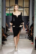 desfile-balenciaga-paris-verao2013-03
