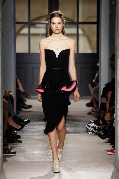 desfile-balenciaga-paris-verao2013-04