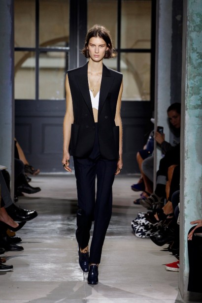 desfile-balenciaga-paris-verao2013-05