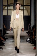 desfile-balenciaga-paris-verao2013-06