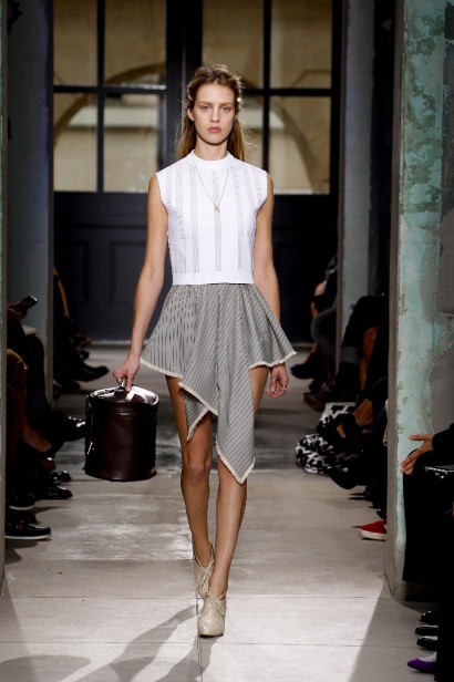 desfile-balenciaga-paris-verao2013-16