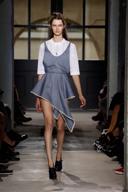 desfile-balenciaga-paris-verao2013-17