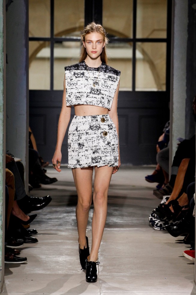 desfile-balenciaga-paris-verao2013-29