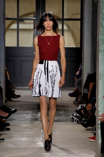desfile-balenciaga-paris-verao2013-32