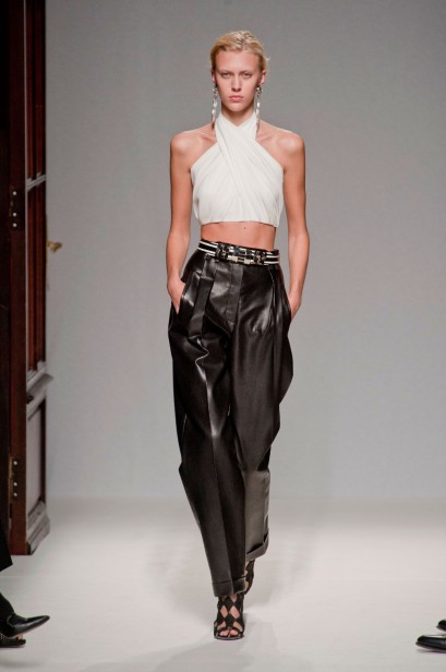 desfile-balmain-paris-verao2013-02