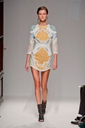 desfile-balmain-paris-verao2013-08