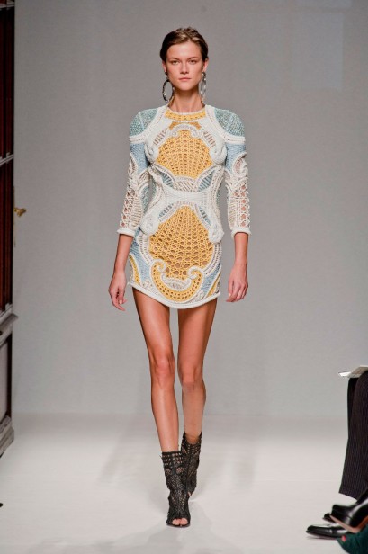 desfile-balmain-paris-verao2013-08
