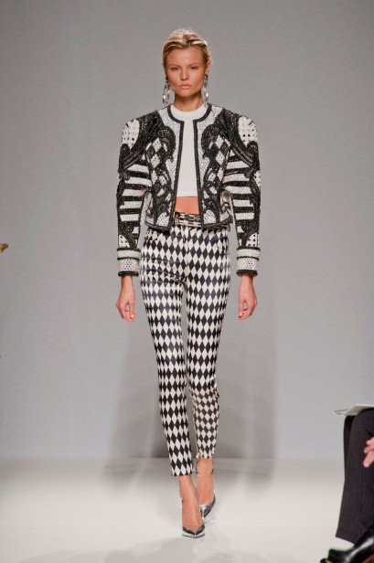 desfile-balmain-paris-verao2013-09