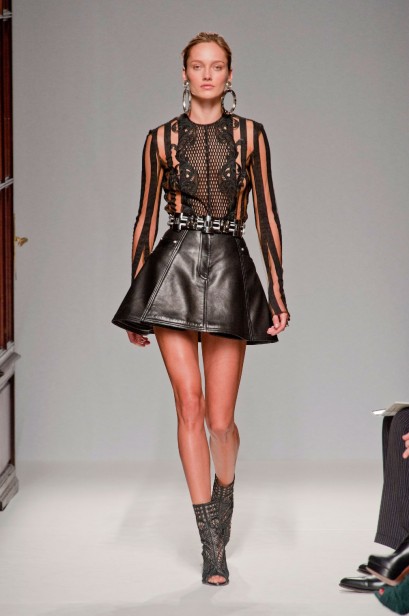 desfile-balmain-paris-verao2013-12