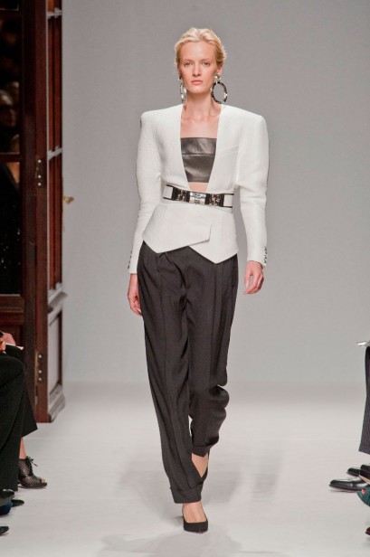 desfile-balmain-paris-verao2013-14