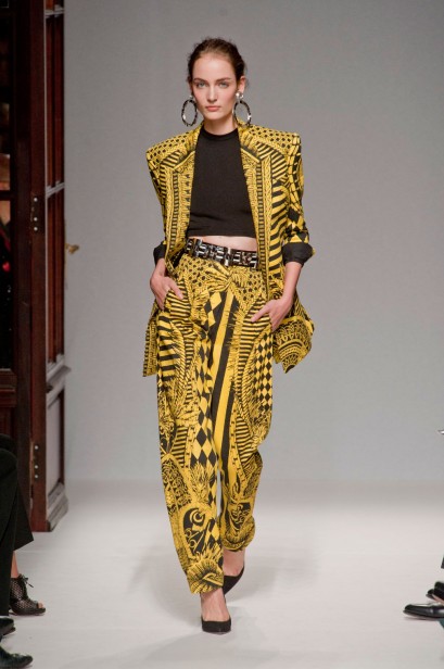 desfile-balmain-paris-verao2013-18