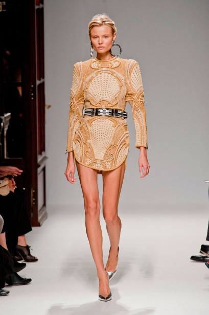 desfile-balmain-paris-verao2013-30